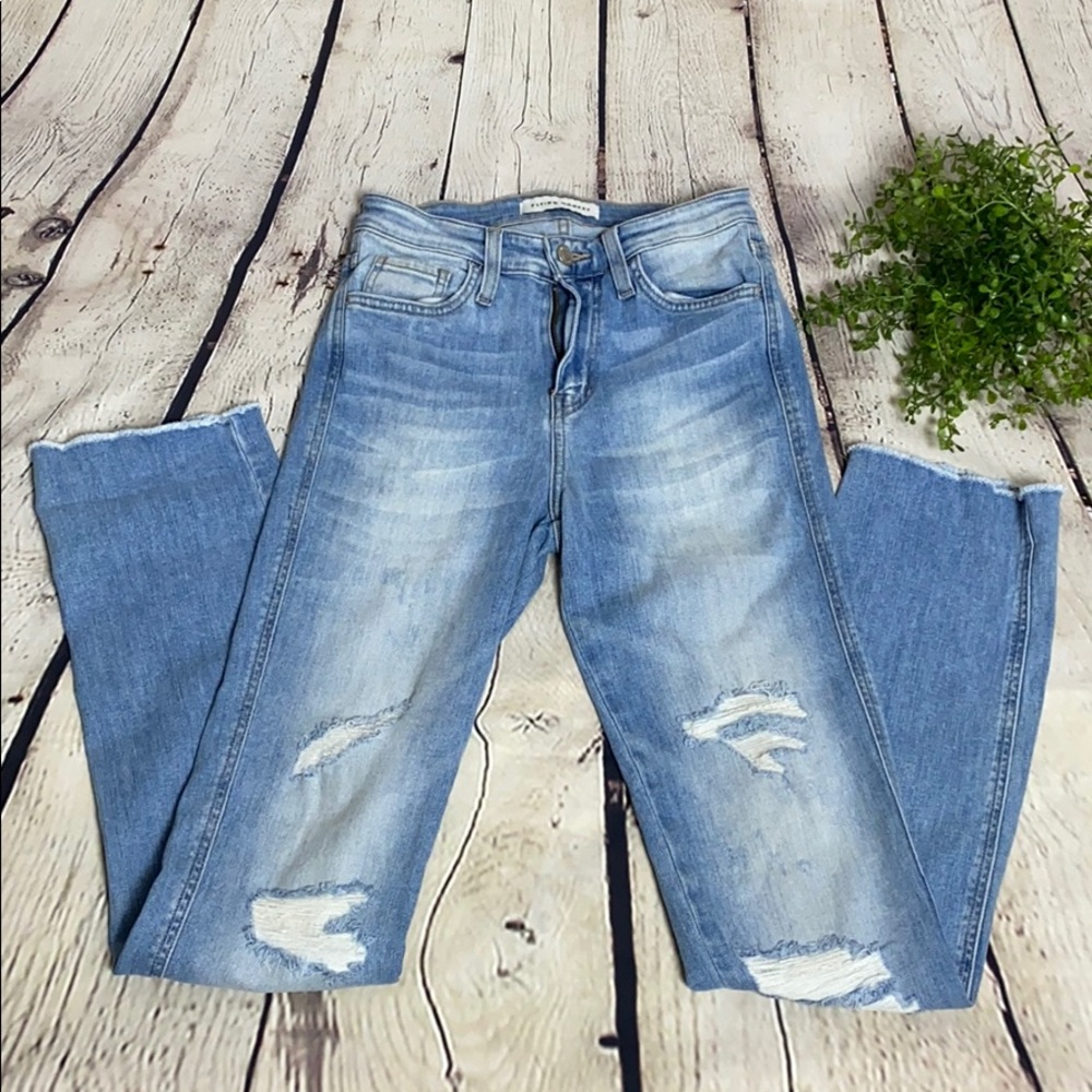 Flying monkey straight distressed jeans